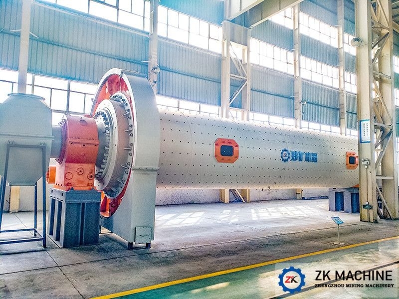 Proses kering Ball Mill 6.5-24 T Penggilingan Medium Dan Daya Motor Untuk Penggilingan Tepat
